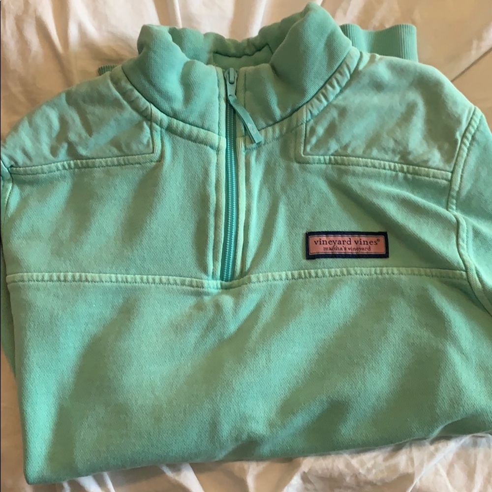Mint green vineyard vine quarter zip size small